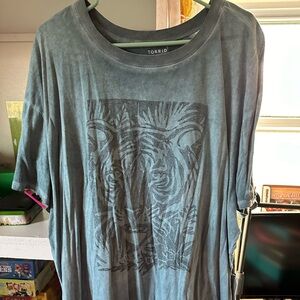 Torrid T-shirt Lion size 3